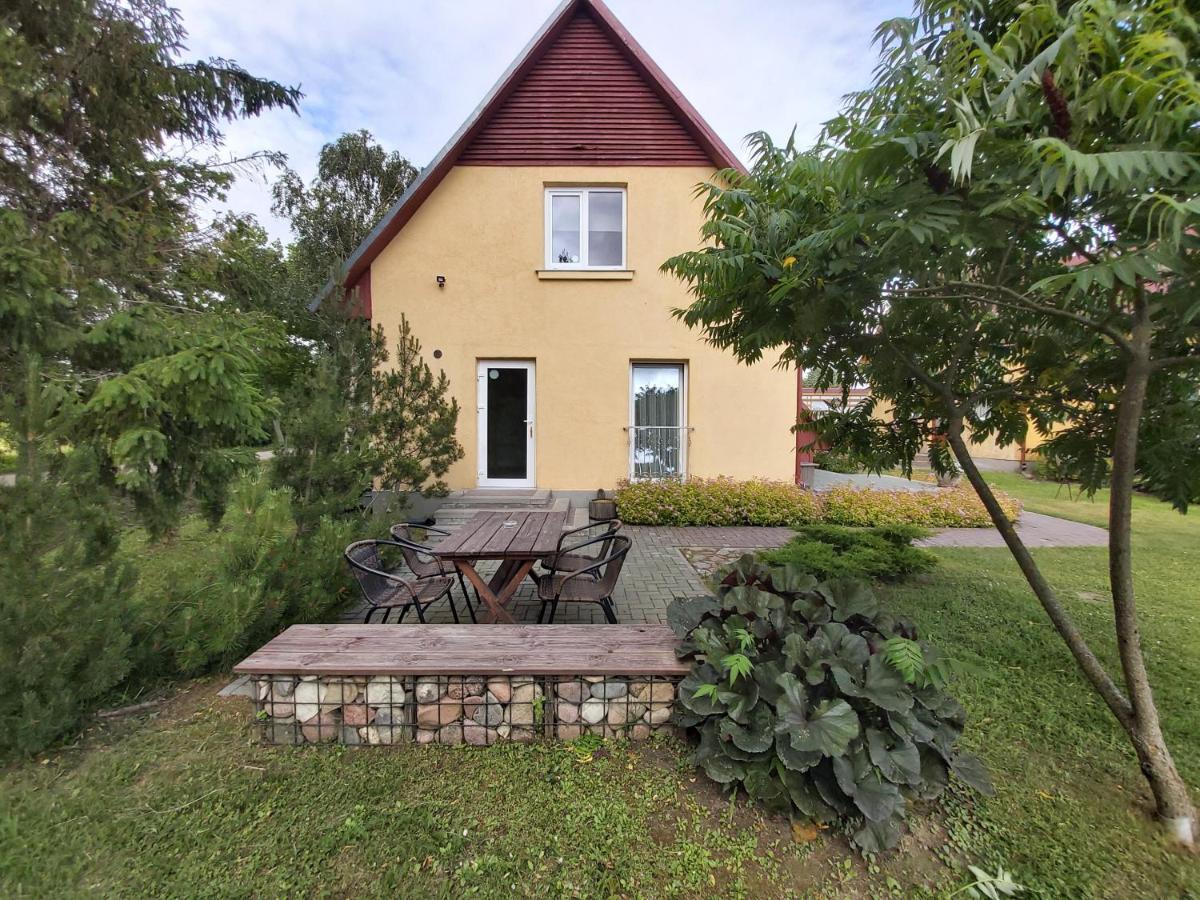 Guest House Podnieki Ventspils Exterior photo