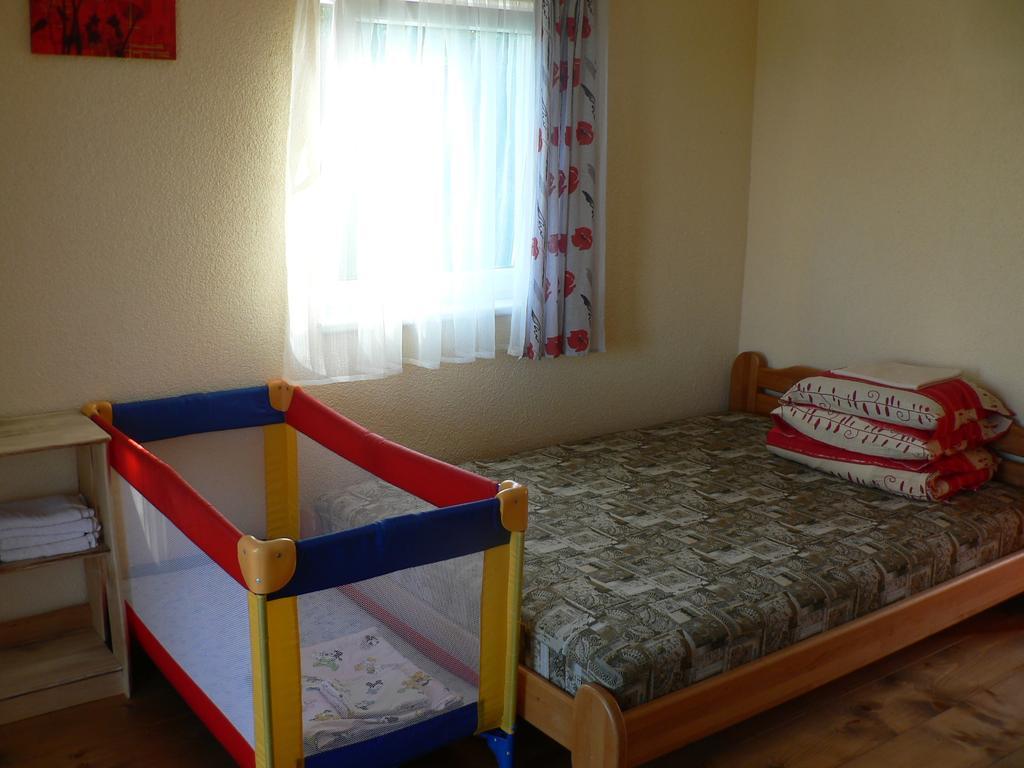 Guest House Podnieki Ventspils Room photo