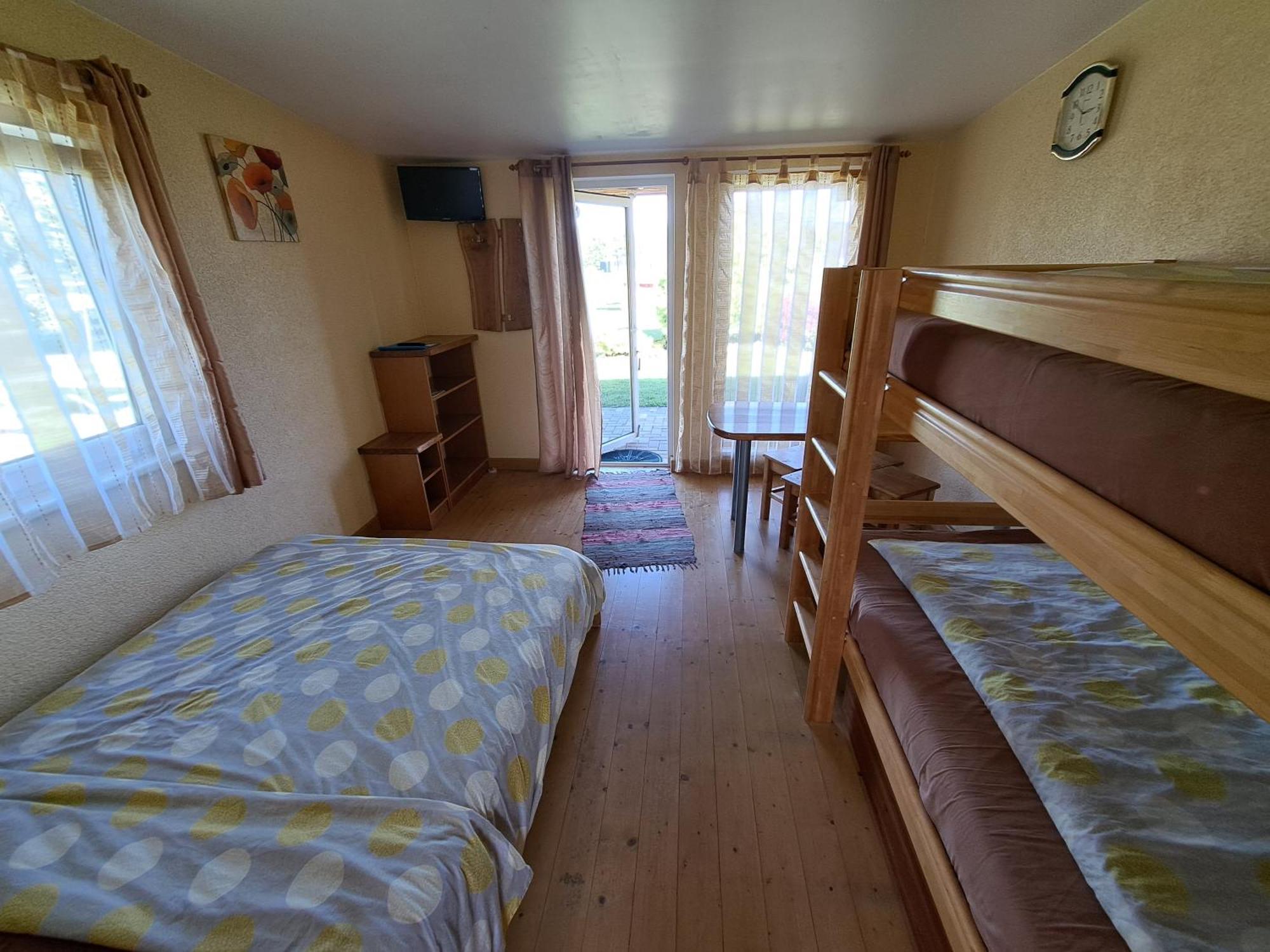 Guest House Podnieki Ventspils Exterior photo