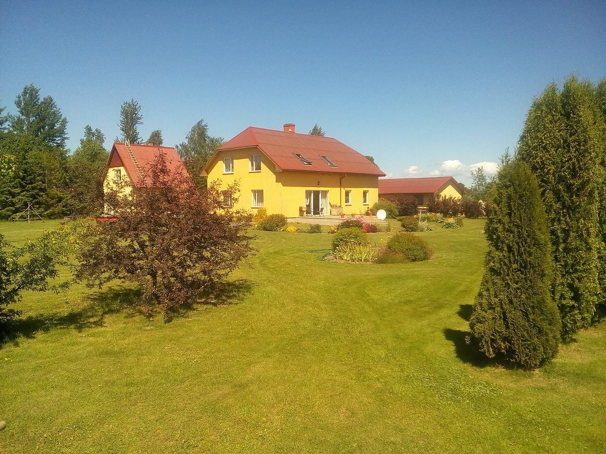 Guest House Podnieki Ventspils Exterior photo